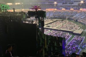 【乃木坂46】＠ステージバック席到着！サイドステージ見れるだけマシかな…^^;