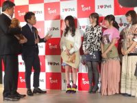 【乃木坂まとめ】メーテレ「ドデスカ」個別取材、上坂アナの隣でダックスフント抱いてるのが私。ペットの損保関連のイベント取材にちなみワンチャン抱いてます。詳しくは来週金曜日ドデスカでOA予定です。